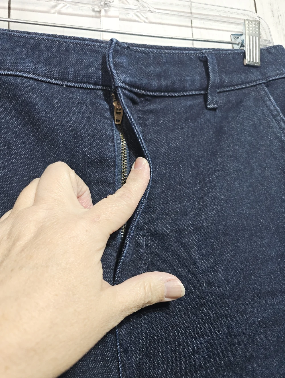 Ann Taylor Women's The Trouser Denim Wide Leg High Rise Jeans Size 8 Dark Wash. - Picture 5 of 8